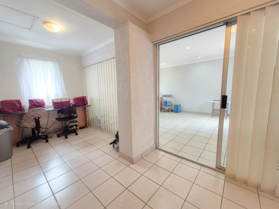 4 Bedroom Property for Sale in Roodia Free State